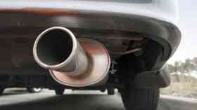 Survey shows two thirds of teachers support banning cars from outside schools