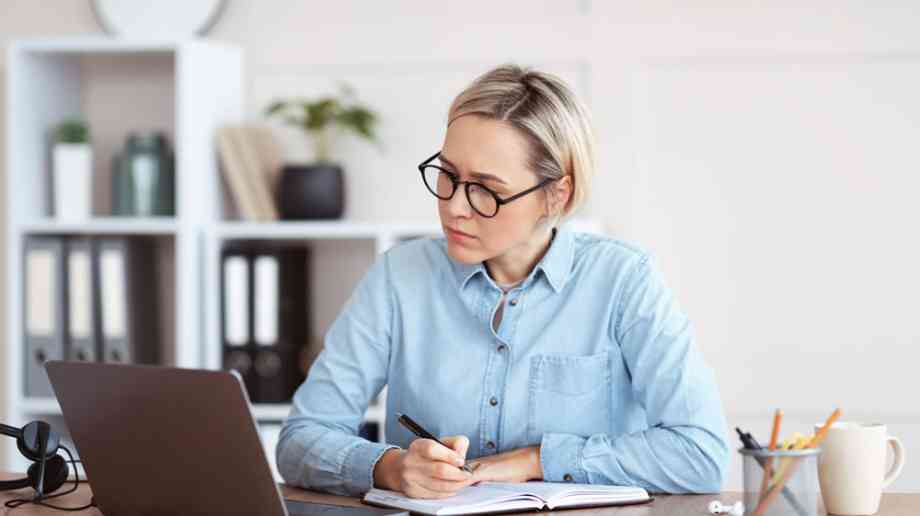 Woman completing online training