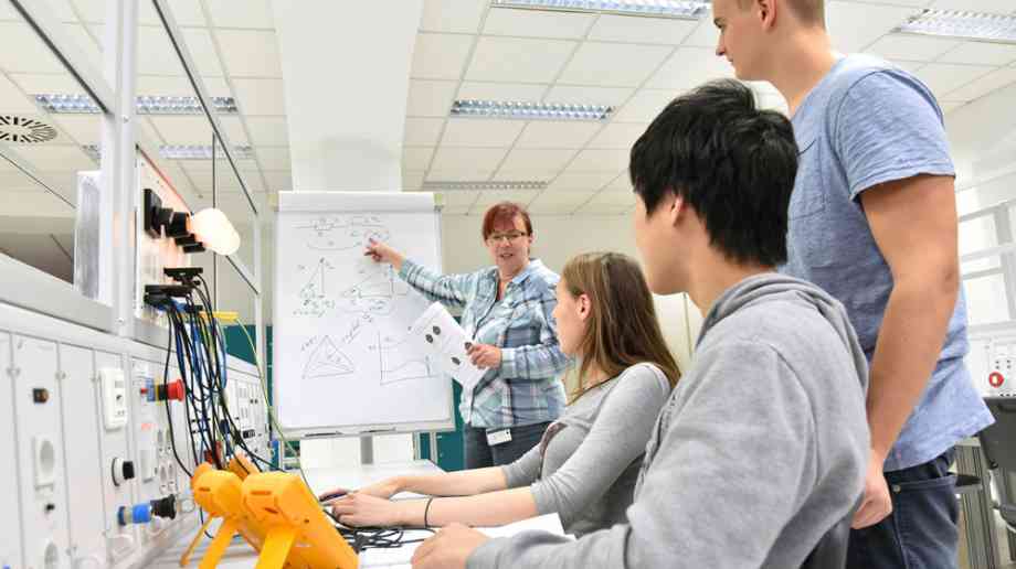 Students in a vocational lesson.