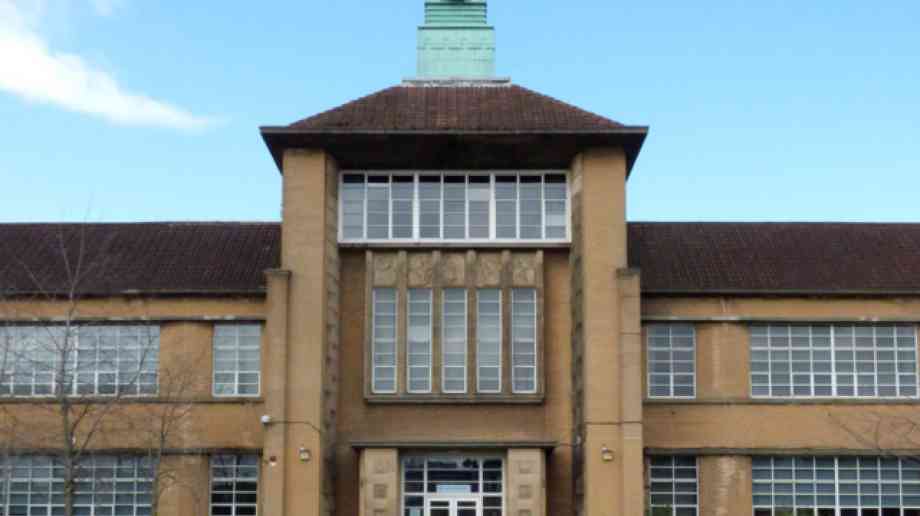 Notre Dame High School