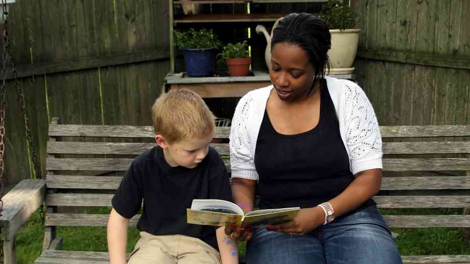 £26m fund for English hubs to boost child literacy