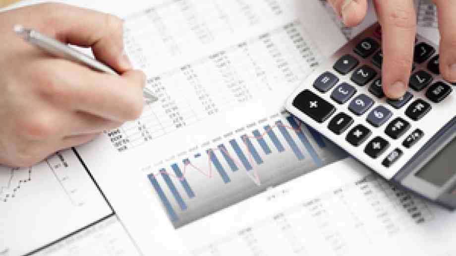 Universities urged to open maths free schools 