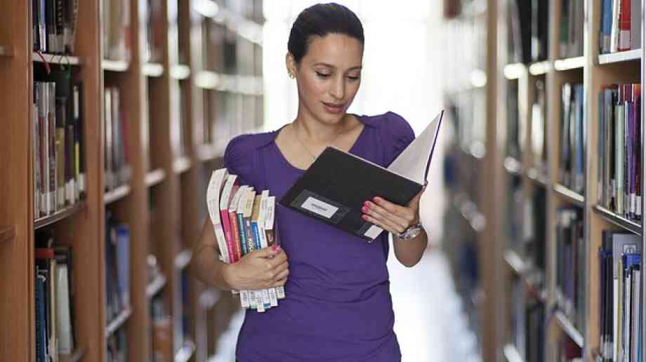 Independent school pupils feel more ready for university, survey finds 